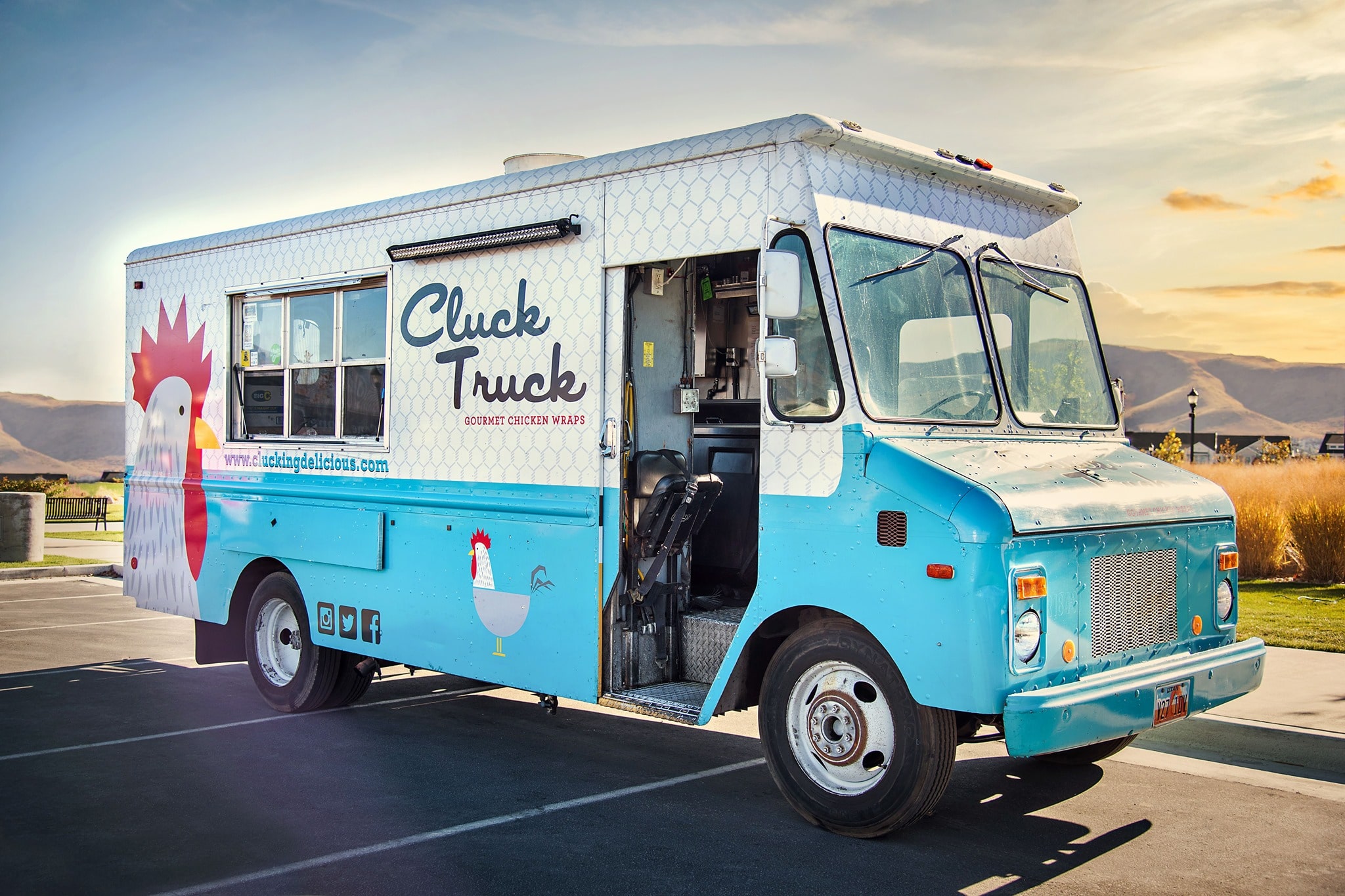 Cluck truck-min-1