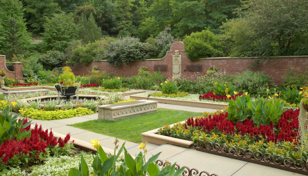Lauritzen Gardens