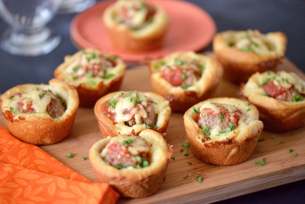 cheesy meatball cups