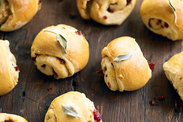cran sage rolls